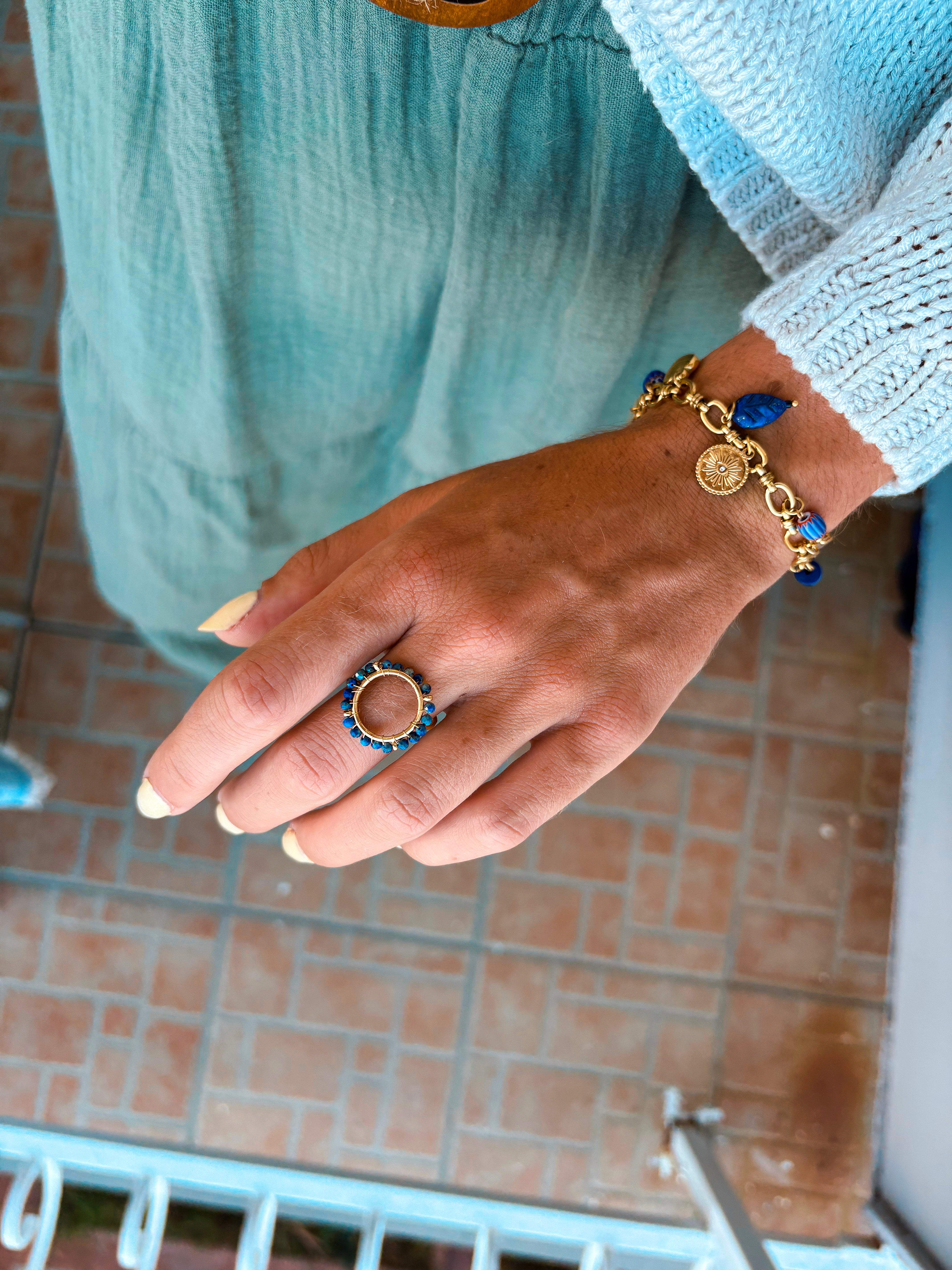 Bague ronde pierre