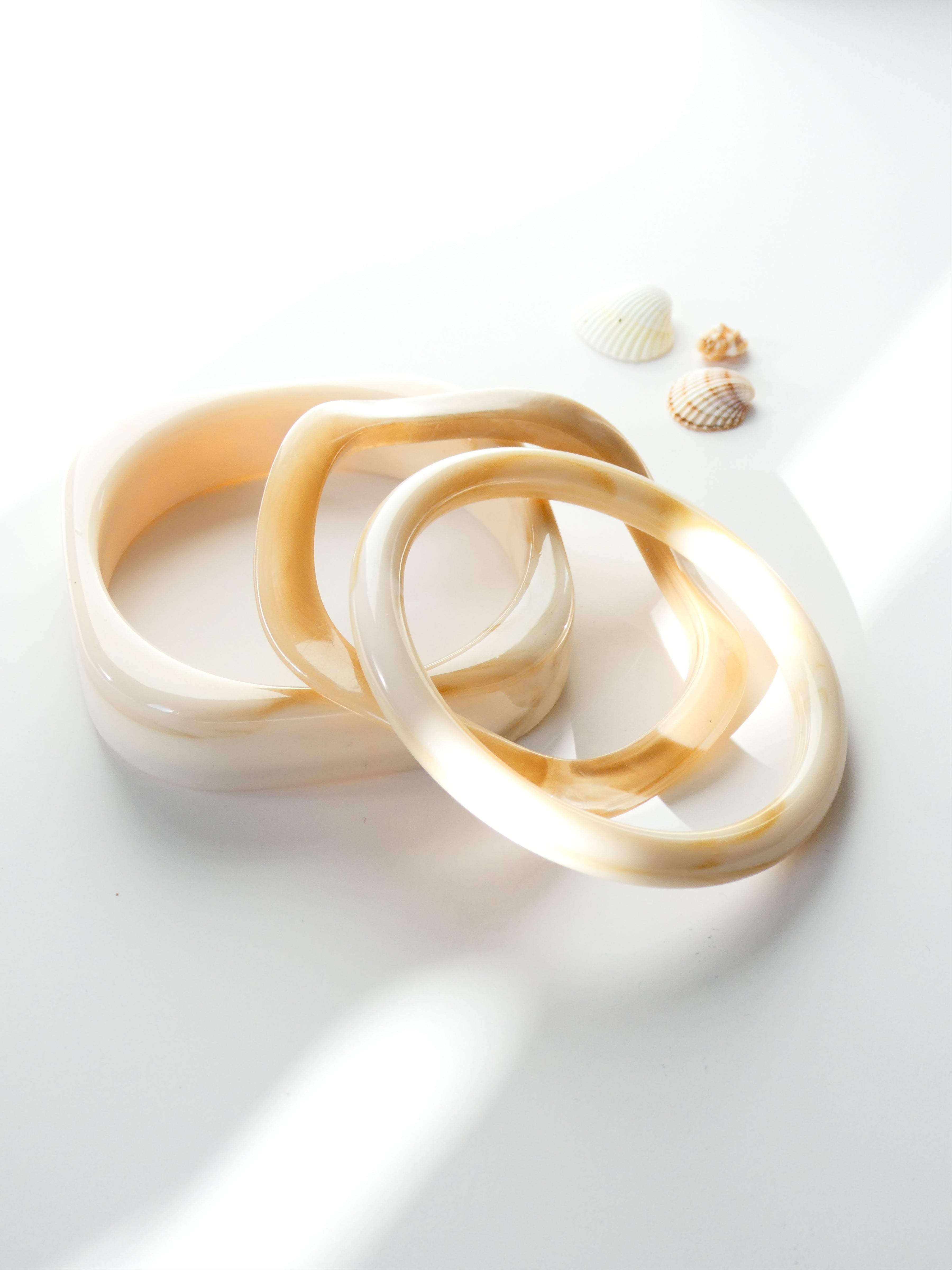 Lot 3 bracelets