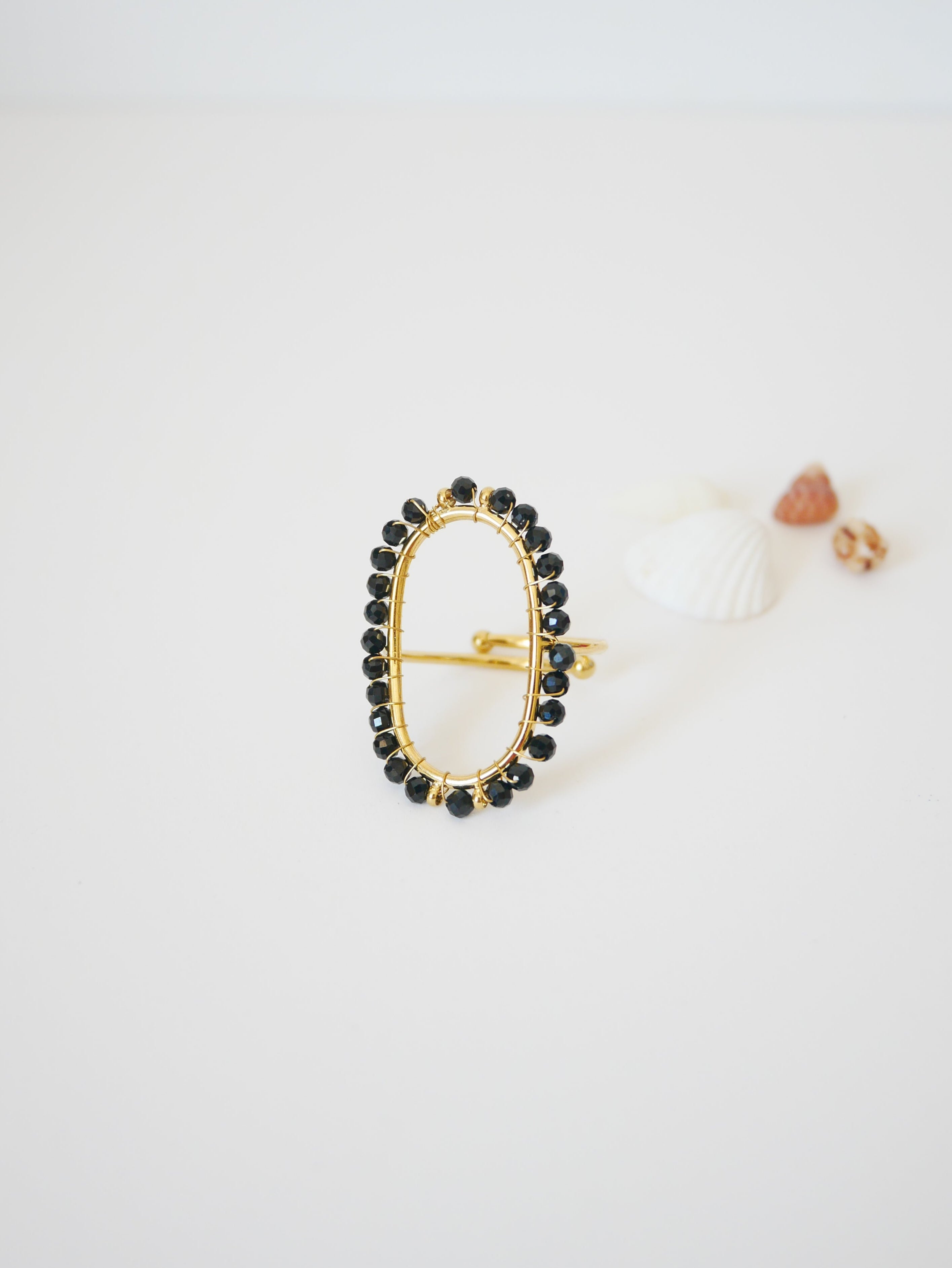 Bague ovale pierre